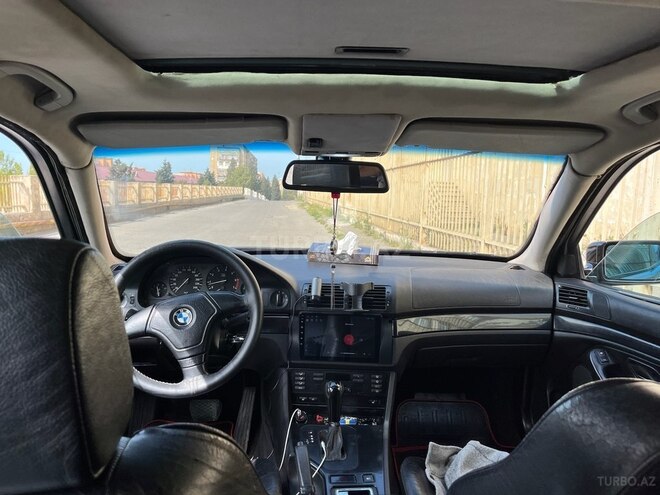 BMW 528 1999, 220,000 km - 2.8 л - Bakı