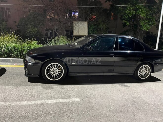 BMW 528 1999, 220,000 km - 2.8 л - Bakı