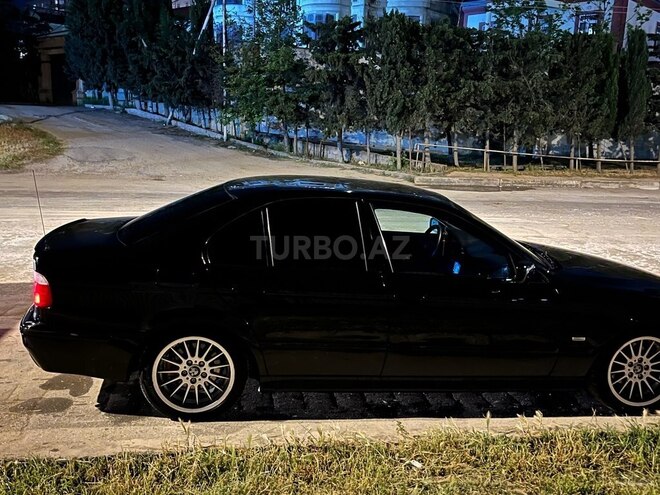 BMW 528 1999, 220,000 km - 2.8 л - Bakı