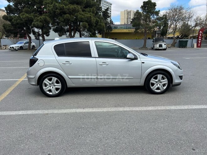 Opel Astra 2007, 230,000 km - 1.3 л - Bakı