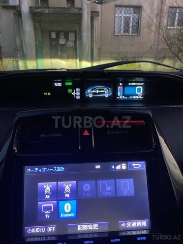 Toyota Prius 2017, 141,000 km - 1.8 l - Bakı