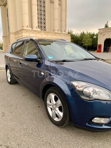 Kia Ceed 2010, 190,000 km - 1.4 л - Gəncə