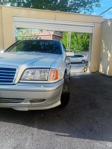 Mercedes C 240 1998, 407,000 km - 2.4 л - Bakı