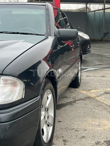 Mercedes C 220 1993, 340,000 km - 2.2 l - Bakı