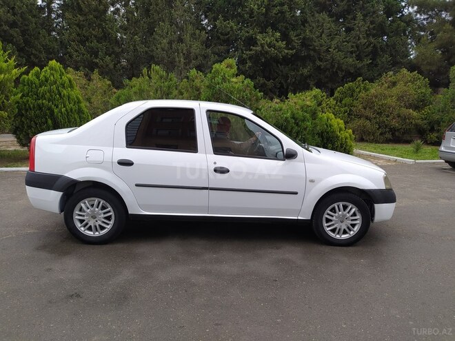 Renault Logan 2013, 298,000 km - 1.6 l - Şirvan