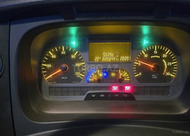 Mercedes Atego 816 2007, 220,885 km - 4.3 л - Bakı