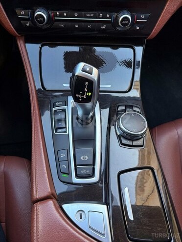 BMW 528 2015, 158,000 km - 2.0 л - Bakı