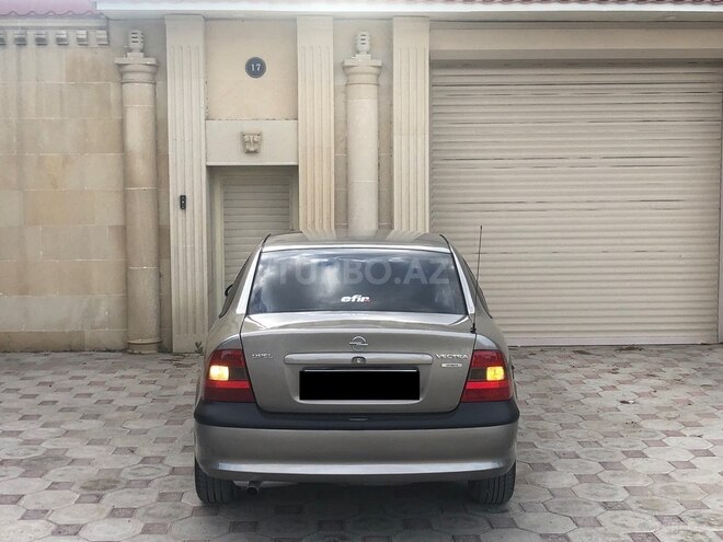 Opel Vectra 1996, 310,000 km - 2.0 l - Sumqayıt