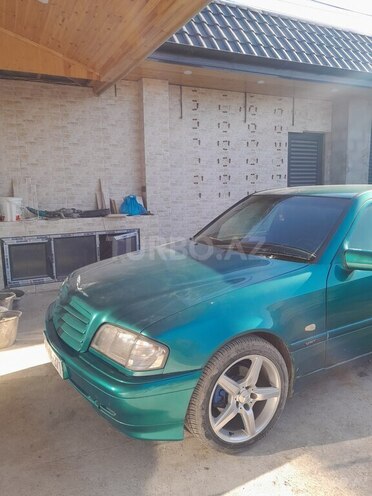 Mercedes C 200 1999, 223,000 km - 2.0 l - Bakı