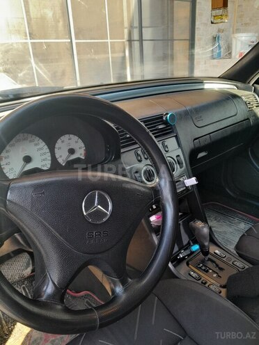 Mercedes C 200 1999, 223,000 km - 2.0 l - Bakı