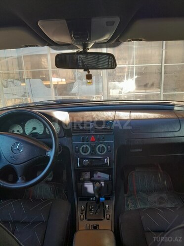 Mercedes C 200 1999, 223,000 km - 2.0 l - Bakı