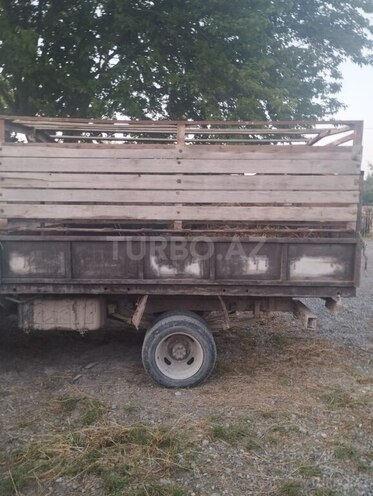 GAZ 33021 1997, 555,000 km - 2.4 l - Sabirabad