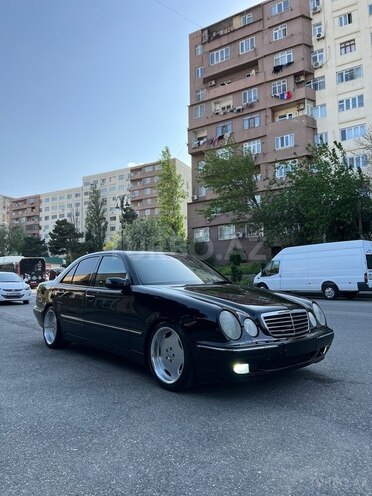 Mercedes E 320 2000, 246,000 km - 3.2 л - Bakı