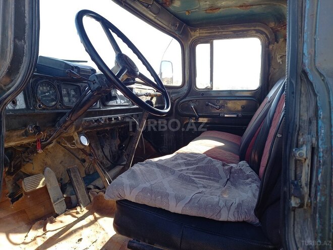 ZIL 130 1991, 200,000 km - 6.0 л - Sumqayıt