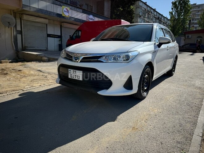 Toyota Corolla Fielder 2019, 160,000 km - 1.5 л - Bakı