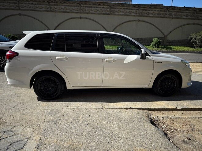 Toyota Corolla Fielder 2019, 160,000 km - 1.5 л - Bakı