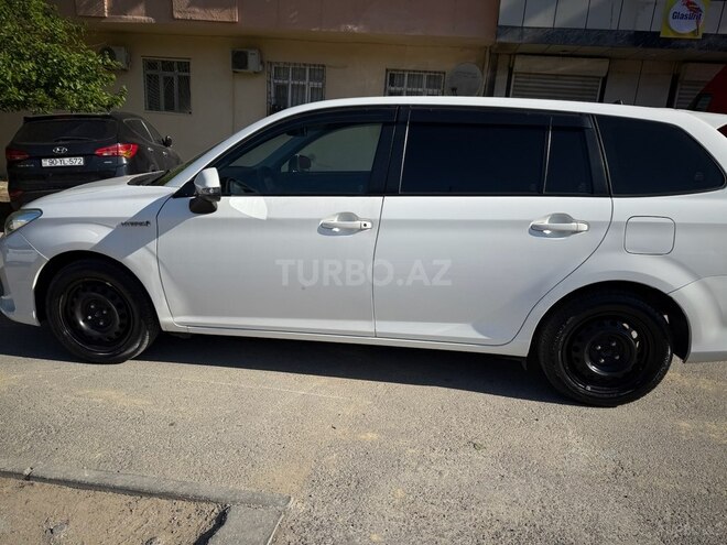 Toyota Corolla Fielder 2019, 160,000 km - 1.5 л - Bakı