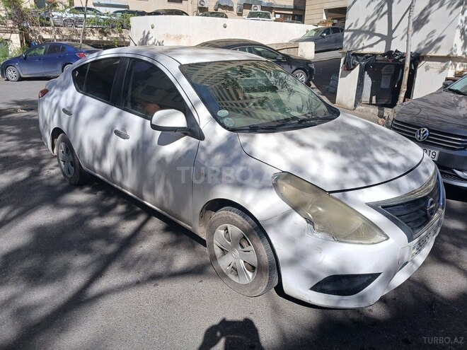 Nissan Sunny 2014, 780,000 km - 1.5 l - Bakı