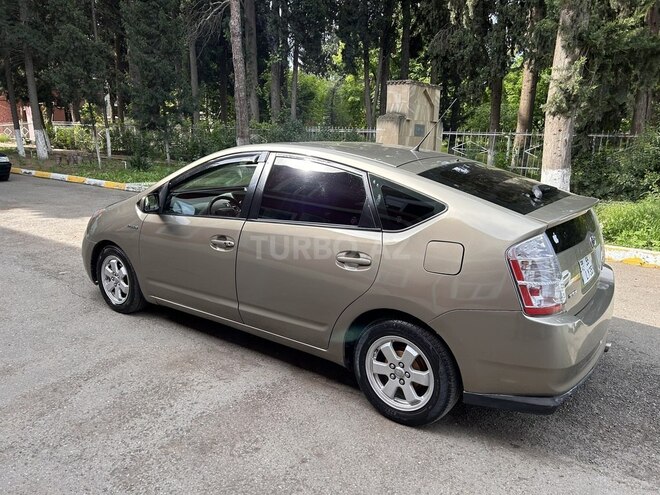Toyota Prius 2008, 518,209 km - 1.5 l - Tovuz