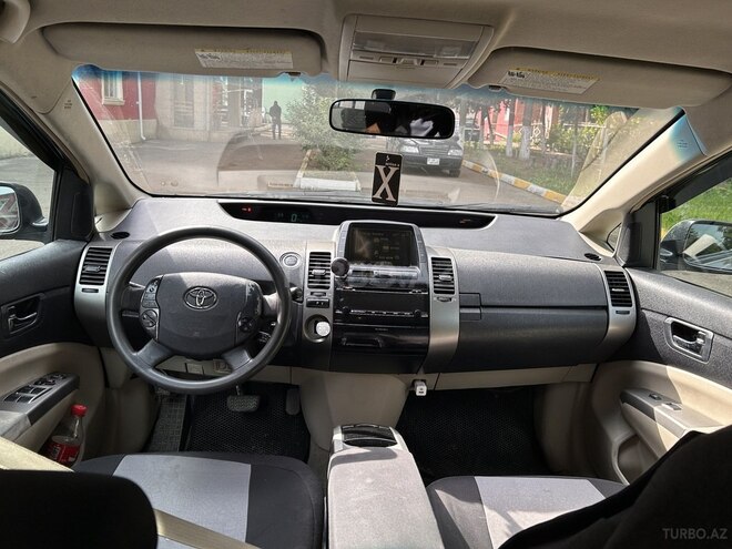 Toyota Prius 2008, 518,209 km - 1.5 l - Tovuz
