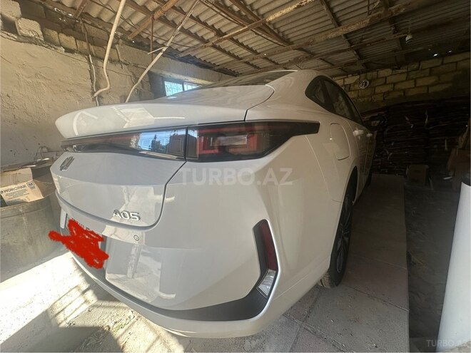 Changan Qiyuan A05 2025, 0 km - 1.5 l - Bakı