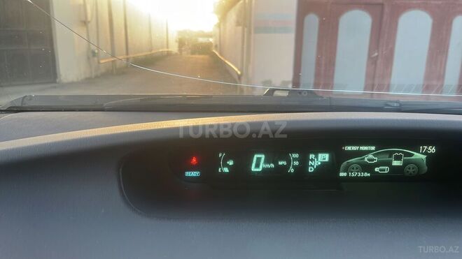 Toyota Prius 2013, 281,635 km - 1.8 л - Bakı