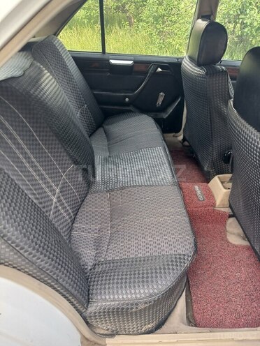 Mercedes E 200 1987, 558,600 km - 2.0 l - Ağstafa