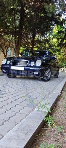 Mercedes E 240 2000, 311,999 km - 2.4 l - Gəncə
