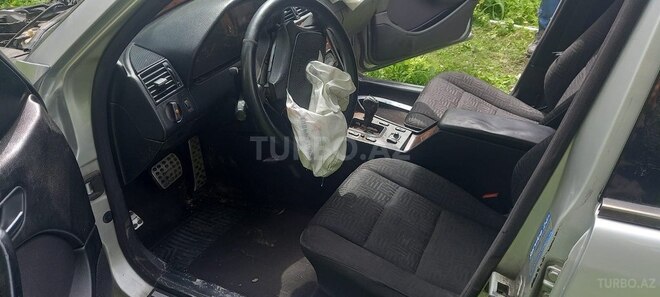 Mercedes C 220 1999, 350,000 km - 2.2 l - Qəbələ