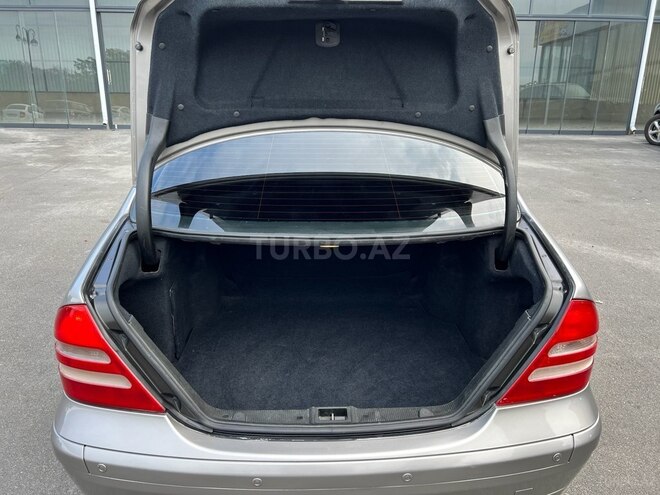 Mercedes C 180 2002, 301,200 km - 2.0 l - Bakı