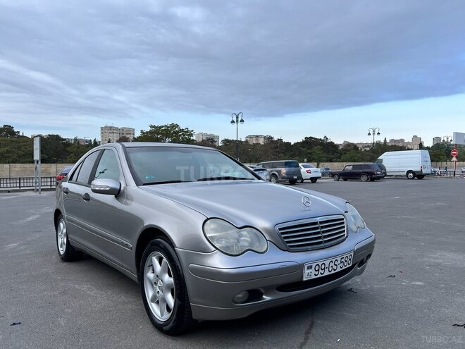 Mercedes C 180 2002, 301,200 km - 2.0 l - Bakı