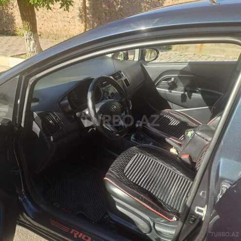 Kia Rio 2013, 240,000 km - 1.4 l - Naxçıvan