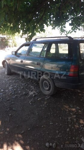 Opel Astra 1995, 100,000 km - 1.7 l - Masallı