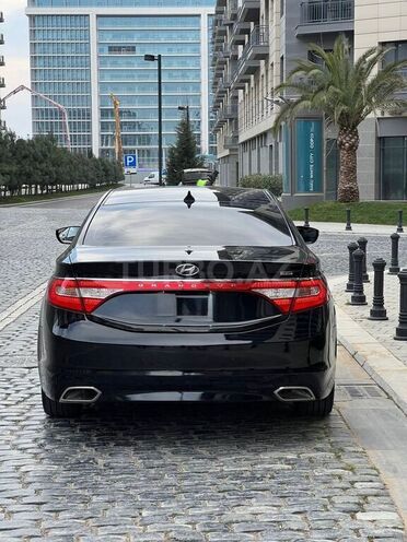 Hyundai Grandeur 2015, 158,000 km - 2.2 л - Bakı