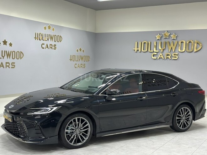 Toyota Camry 2024, 12,500 km - 2.0 l - Bakı