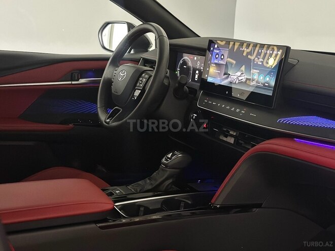 Toyota Camry 2024, 12,500 km - 2.0 l - Bakı