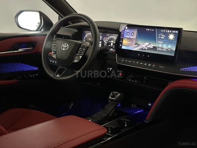 Toyota Camry 2024, 12,500 km - 2.0 l - Bakı