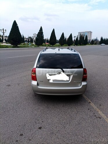 Toyota Corolla 2006, 262,000 km - 1.4 l - Gəncə