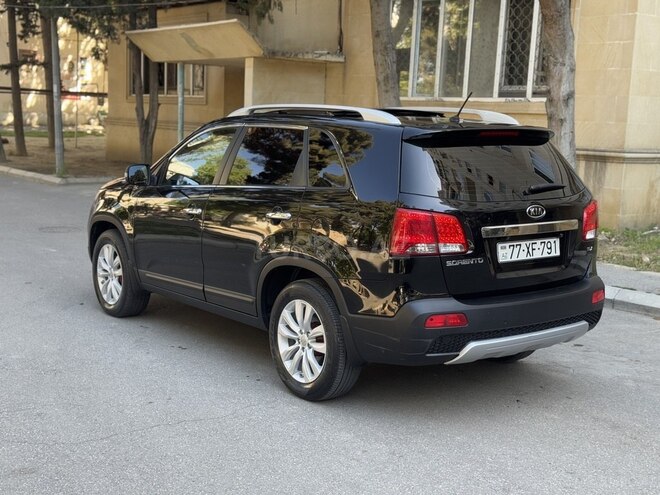 Kia Sorento 2011, 243,673 km - 2.0 l - Bakı