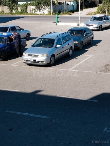Opel Astra 1998, 245,445 km - 1.8 l - Qusar