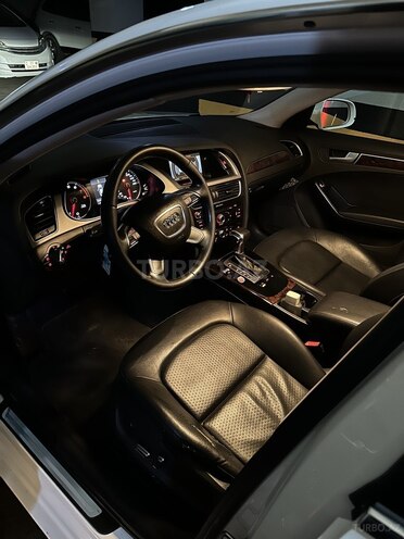 Audi A4 2013, 180,000 km - 1.8 l - Bakı