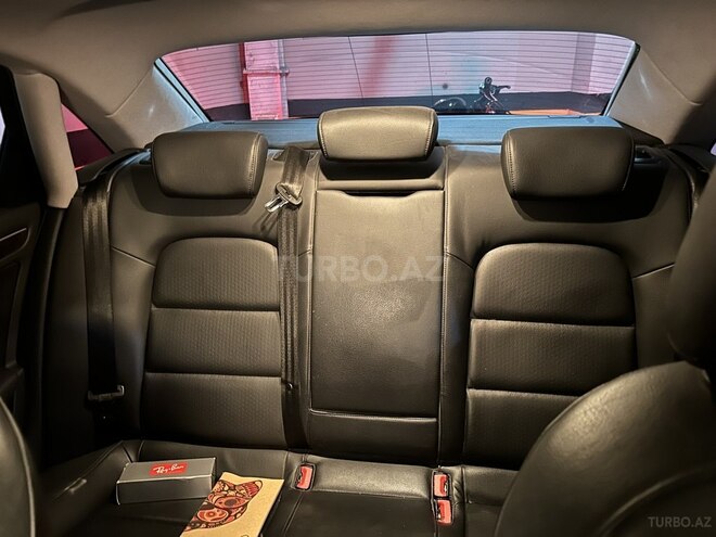 Audi A4 2013, 180,000 km - 1.8 l - Bakı