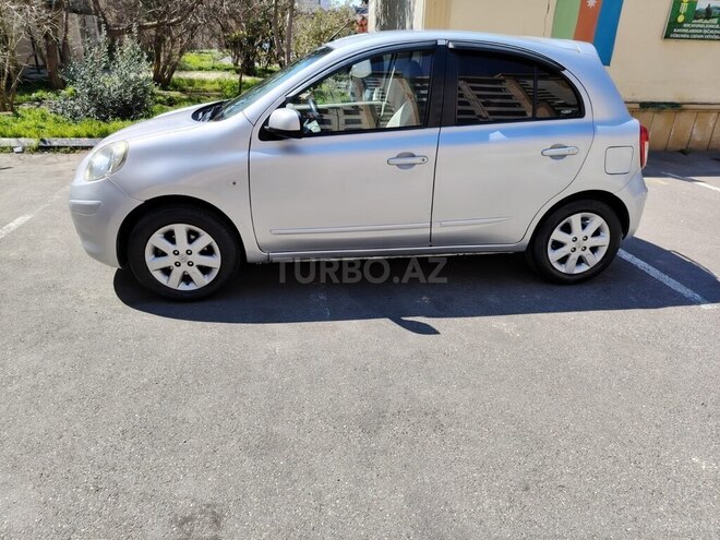 Nissan Micra-10