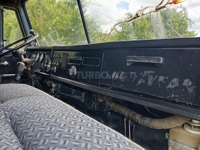 KamAz 53212 1986, 800,000 km - 11.0 l - Qəbələ