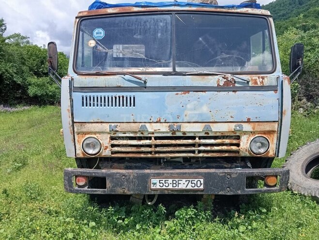 KamAz 53212 1986, 800,000 km - 11.0 l - Qəbələ