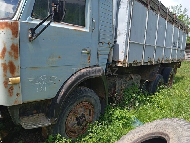 KamAz 53212 1986, 800,000 km - 11.0 l - Qəbələ