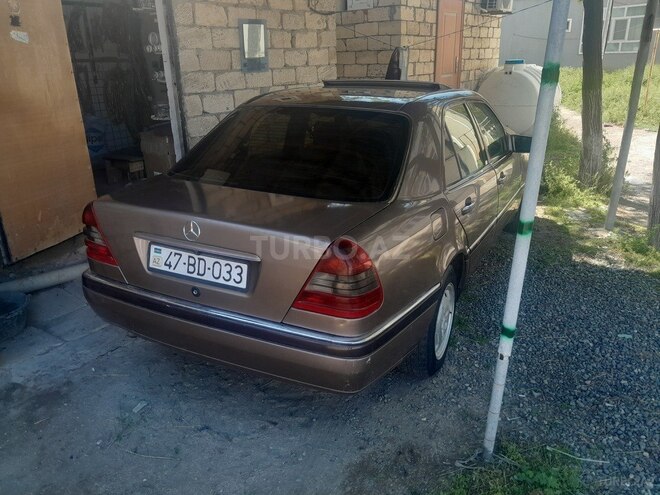 Mercedes C 220 d 1994, 450,000 km - 2.2 л - Neftçala