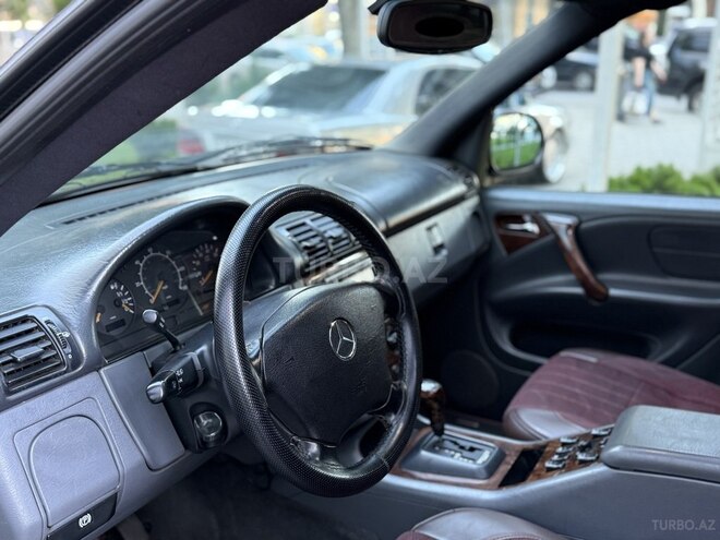 Mercedes ML 320 4MATIC 1999, 242,697 km - 3.2 л - Gəncə