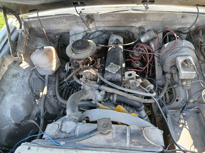 GAZ 31029 1997, 208,760 km - 2.4 l - Qax