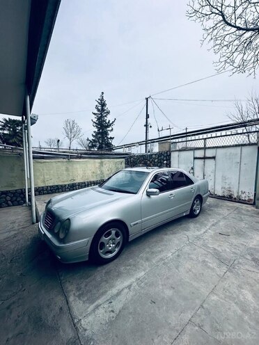 Mercedes E 220 d 2001, 368,158 km - 2.2 l - Tərtər